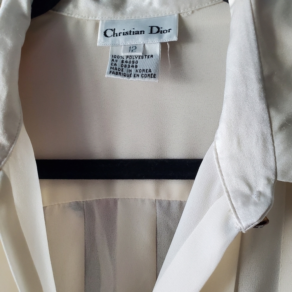 Dior Cream Pleated Blouse - Picture 2 of 8